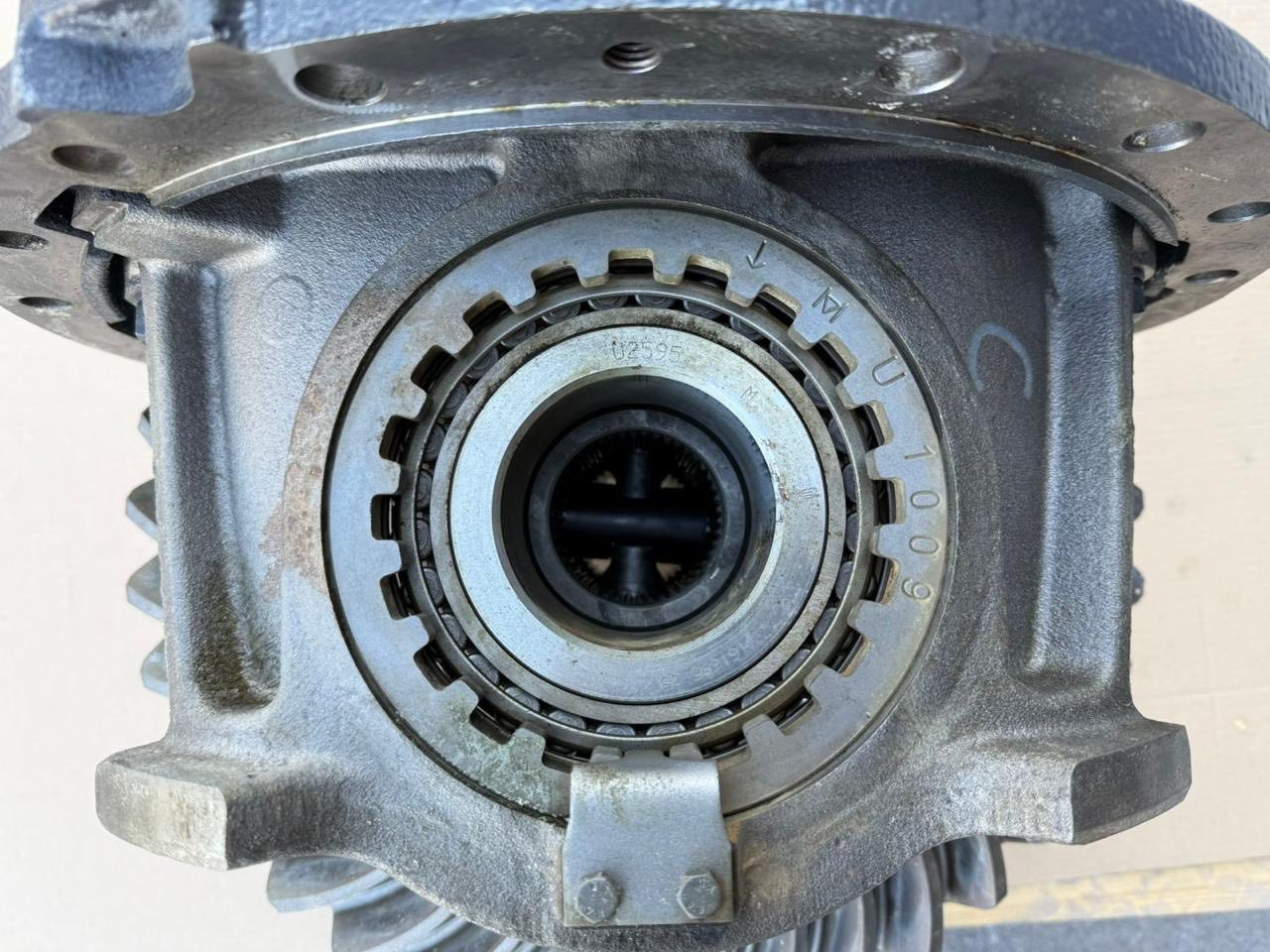 VOLVO Differential Groups 20864048 - المحور و قطع الغيار - شاحنة: صور 4 VOLVO Differential Groups 20864048 - المحور و قطع الغيار - شاحنة: صور 4
