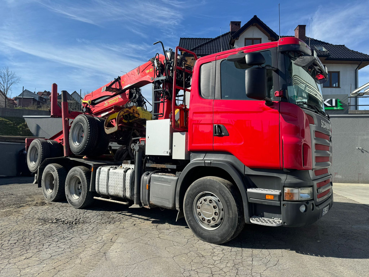 SCANIA R500 - شاحنة قطع الأشجار: صور 2 SCANIA R500 - شاحنة قطع الأشجار: صور 2