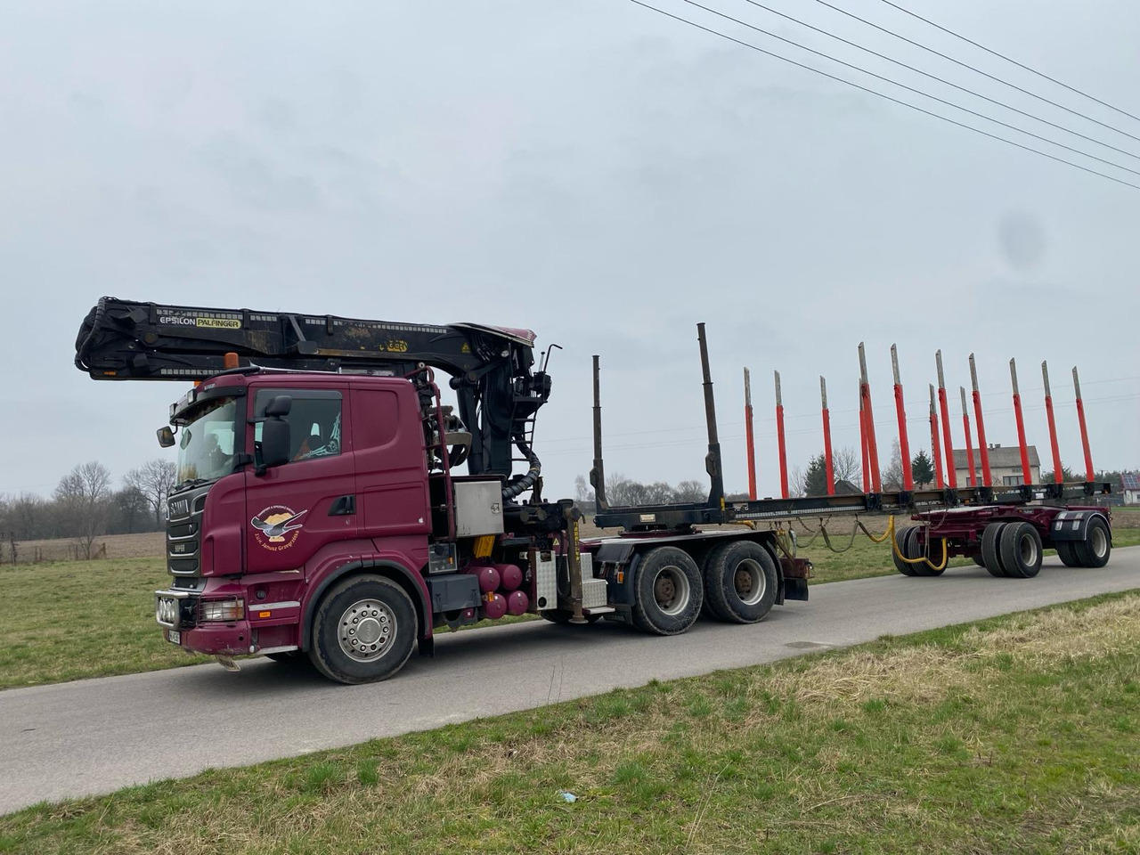 SCANIA R500 - شاحنة قطع الأشجار: صور 2 SCANIA R500 - شاحنة قطع الأشجار: صور 2