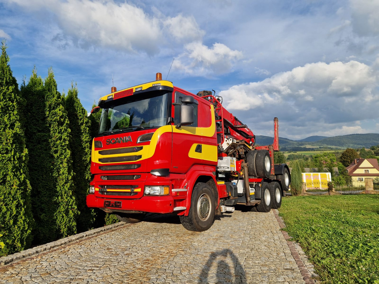 SCANIA R580 V8 - شاحنة قطع الأشجار: صور 2 SCANIA R580 V8 - شاحنة قطع الأشجار: صور 2