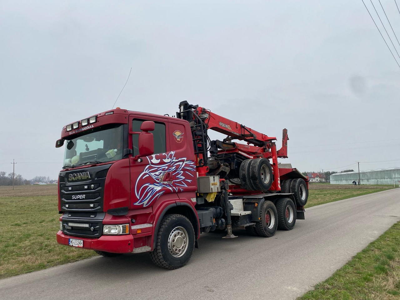 شاحنة قطع الأشجار, شاحنة كرين SCANIA R620: صور 1