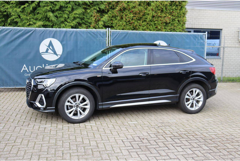 Audi Q3 Sportback - سيارة دفع رباعي: صور 1 Audi Q3 Sportback - سيارة دفع رباعي: صور 1