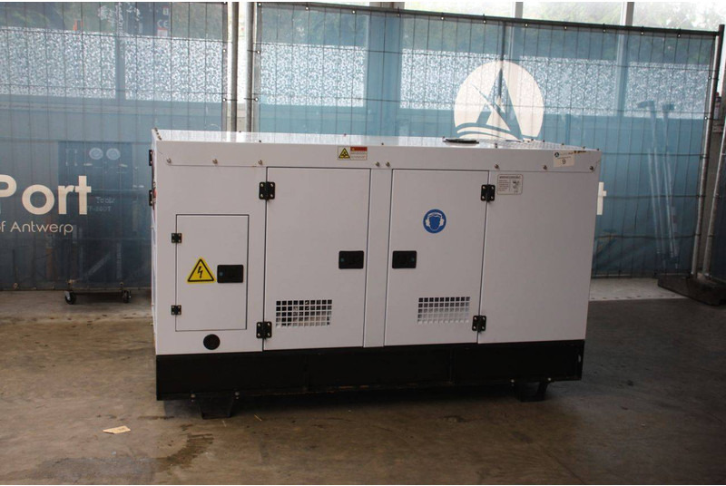Bauer GFS-12kW - مجموعة المولدات: صور 1 Bauer GFS-12kW - مجموعة المولدات: صور 1