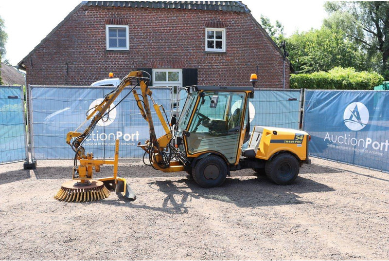 Belos Trans Pro 54 - سياره كنس شوارع: صور 1 Belos Trans Pro 54 - سياره كنس شوارع: صور 1