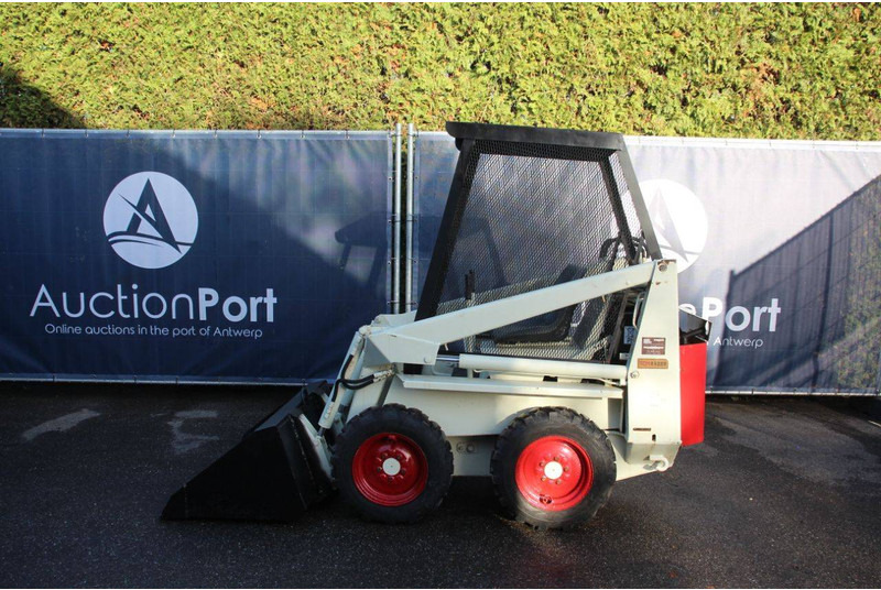 Bobcat 315 - اللودر بعجل: صور 2 Bobcat 315 - اللودر بعجل: صور 2