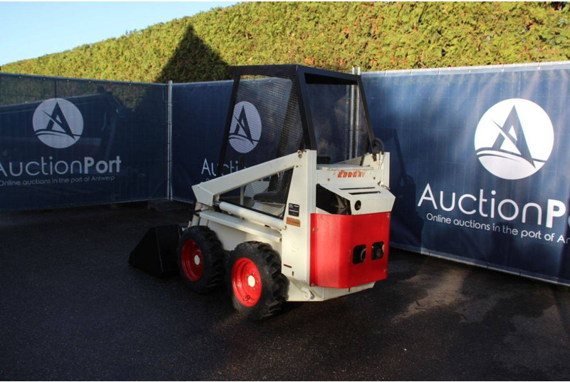 Bobcat 315 - اللودر بعجل: صور 3 Bobcat 315 - اللودر بعجل: صور 3