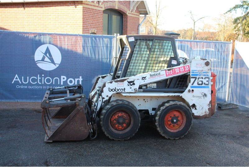 Bobcat 763 - اللودر بعجل: صور 1 Bobcat 763 - اللودر بعجل: صور 1