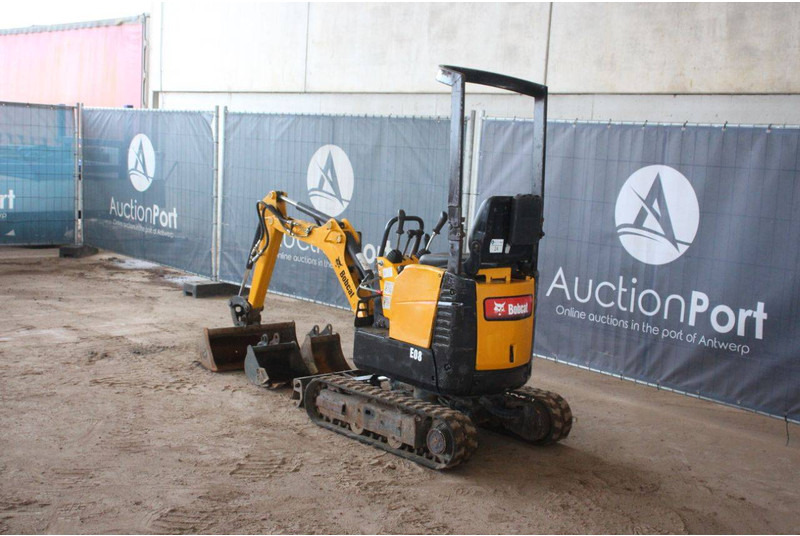 Bobcat E08 - حفارة مصغرة: صور 3 Bobcat E08 - حفارة مصغرة: صور 3