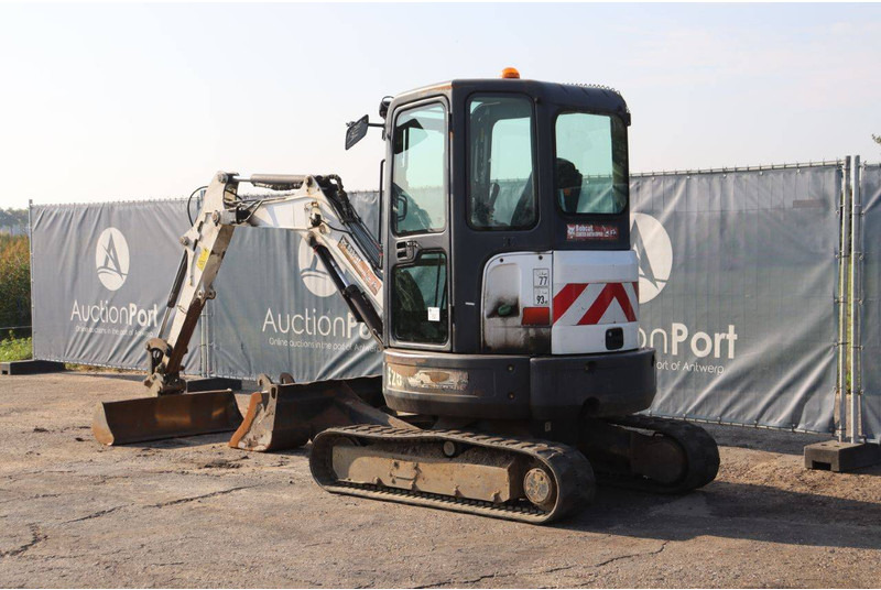 Bobcat E26 - حفارات زحافة: صور 4 Bobcat E26 - حفارات زحافة: صور 4