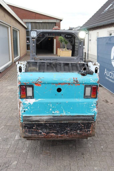Bobcat S100 - اللودر بعجل: صور 5 Bobcat S100 - اللودر بعجل: صور 5