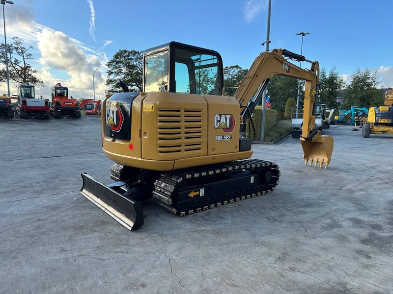 Caterpillar 305.5E2 - حفارات زحافة: صور 4 Caterpillar 305.5E2 - حفارات زحافة: صور 4