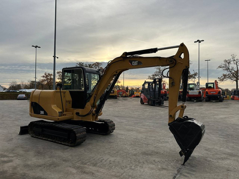 Caterpillar 306 - حفارات زحافة: صور 3 Caterpillar 306 - حفارات زحافة: صور 3