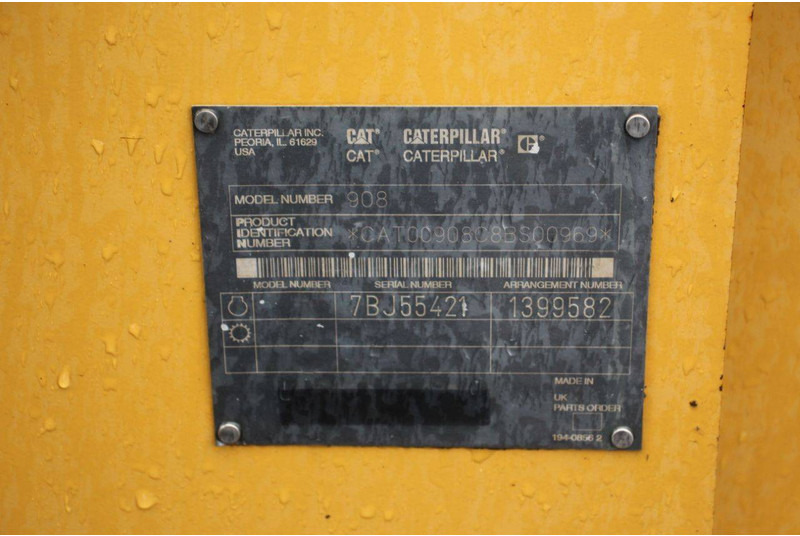 اللودر بعجل Caterpillar 908: صور 14 اللودر بعجل Caterpillar 908: صور 14