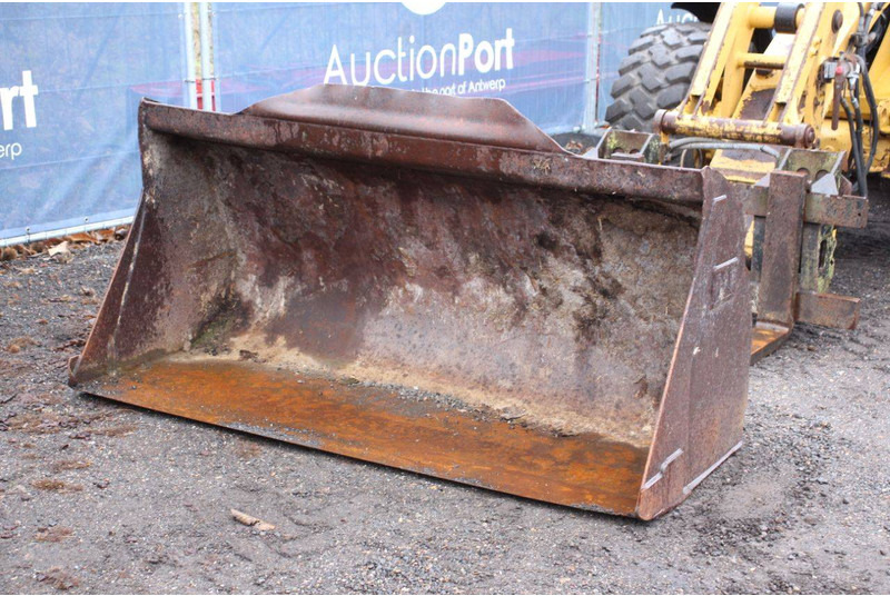 اللودر بعجل Caterpillar 908: صور 9 اللودر بعجل Caterpillar 908: صور 9