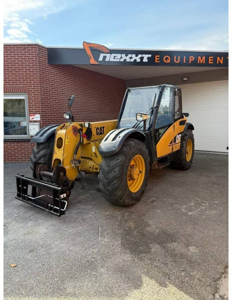 Caterpillar TH330B - رافعة تلسكوبية: صور 1 Caterpillar TH330B - رافعة تلسكوبية: صور 1