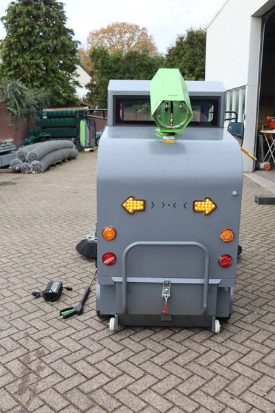 D19 - سياره كنس شوارع: صور 5 D19 - سياره كنس شوارع: صور 5