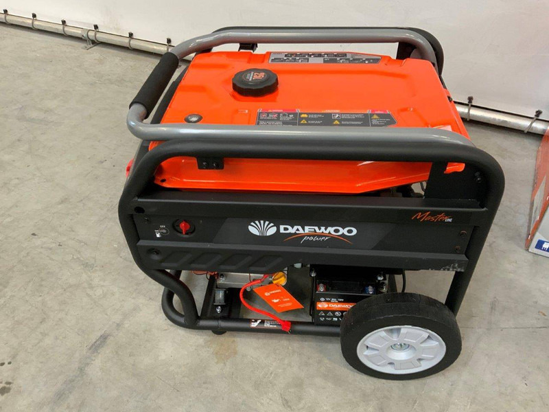 Daewoo GDAX9250E-3 - مجموعة المولدات: صور 3 Daewoo GDAX9250E-3 - مجموعة المولدات: صور 3