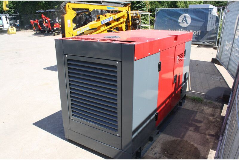 Devol Power VG-R30 - مجموعة المولدات: صور 4 Devol Power VG-R30 - مجموعة المولدات: صور 4
