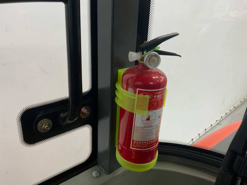 Everun ER12 - اللودر بعجل: صور 5 Everun ER12 - اللودر بعجل: صور 5