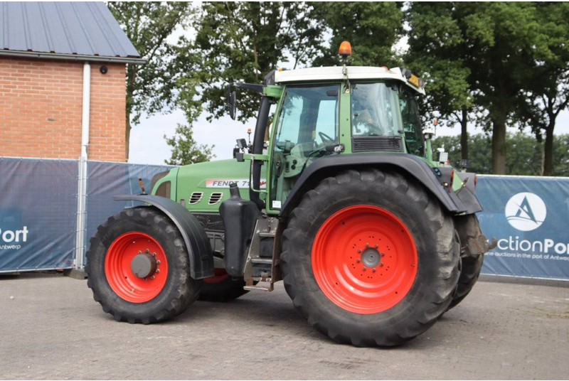 Fendt 716 VARIO - جرار: صور 3 Fendt 716 VARIO - جرار: صور 3