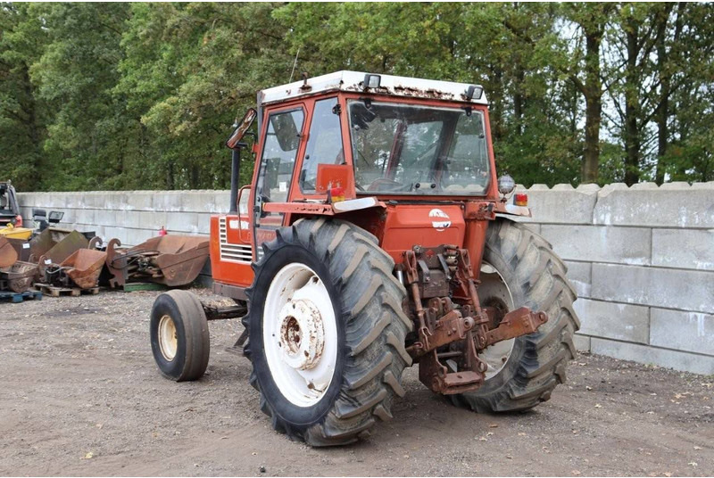 Fiatagri 110-90S - جرار: صور 3 Fiatagri 110-90S - جرار: صور 3