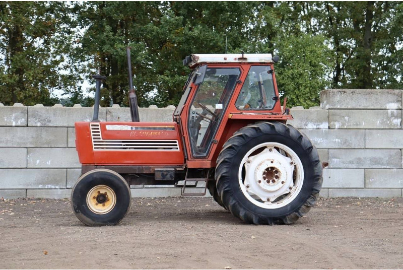 Fiatagri 110-90S - جرار: صور 1 Fiatagri 110-90S - جرار: صور 1