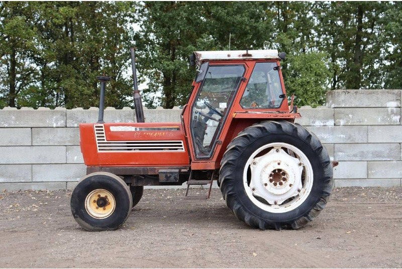 Fiatagri 110-90S - جرار: صور 2 Fiatagri 110-90S - جرار: صور 2