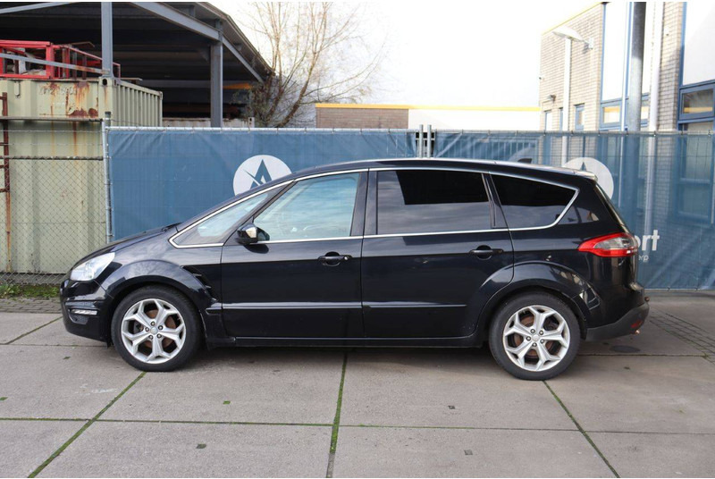 Ford S-Max - سيدان: صور 2 Ford S-Max - سيدان: صور 2