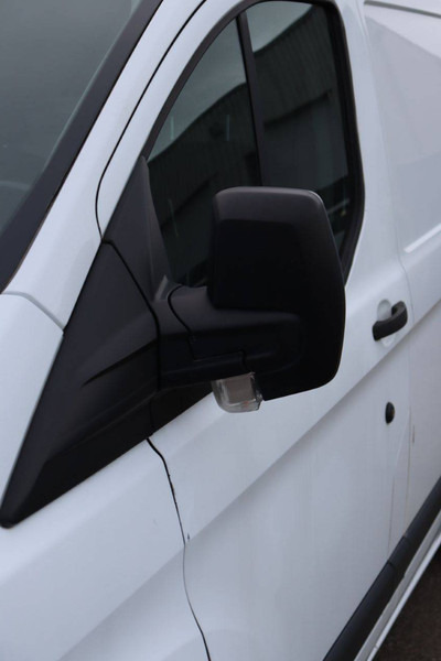 فان Ford Transit Custom: صور 13