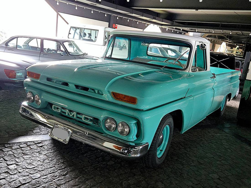GMC C/K-series 250 - سيارة: صور 3 GMC C/K-series 250 - سيارة: صور 3