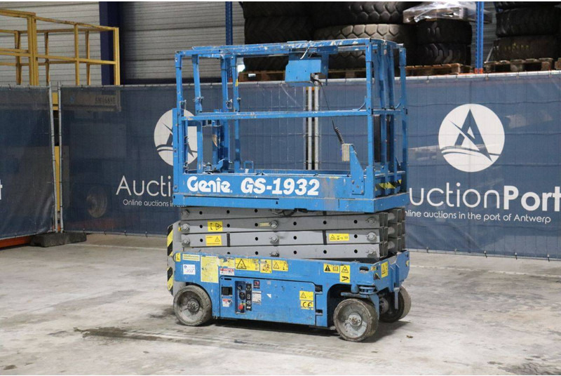 Genie GS-1932 - رافعات مقصية: صور 3 Genie GS-1932 - رافعات مقصية: صور 3