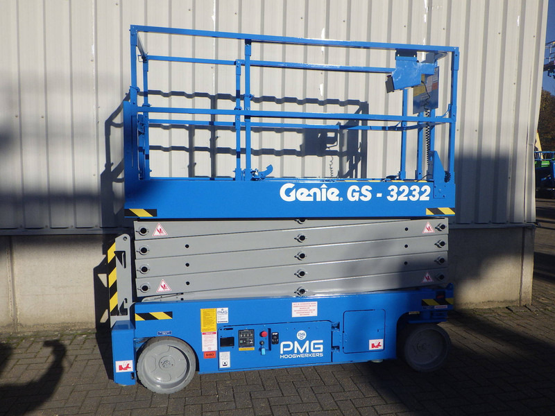 Genie GS-3232 - رافعات مقصية: صور 1 Genie GS-3232 - رافعات مقصية: صور 1