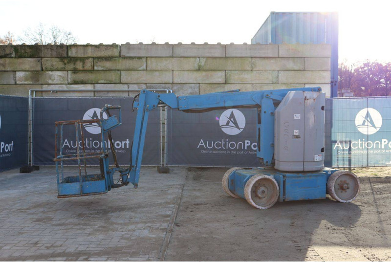 Genie Z-30/20N - رافعات سلة مفصلية: صور 1 Genie Z-30/20N - رافعات سلة مفصلية: صور 1