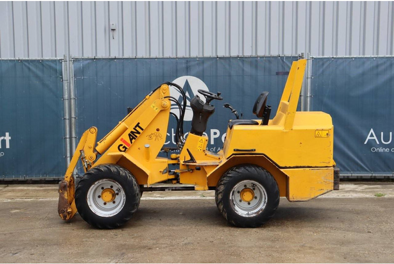 Giant V451T - اللودر بعجل: صور 2 Giant V451T - اللودر بعجل: صور 2