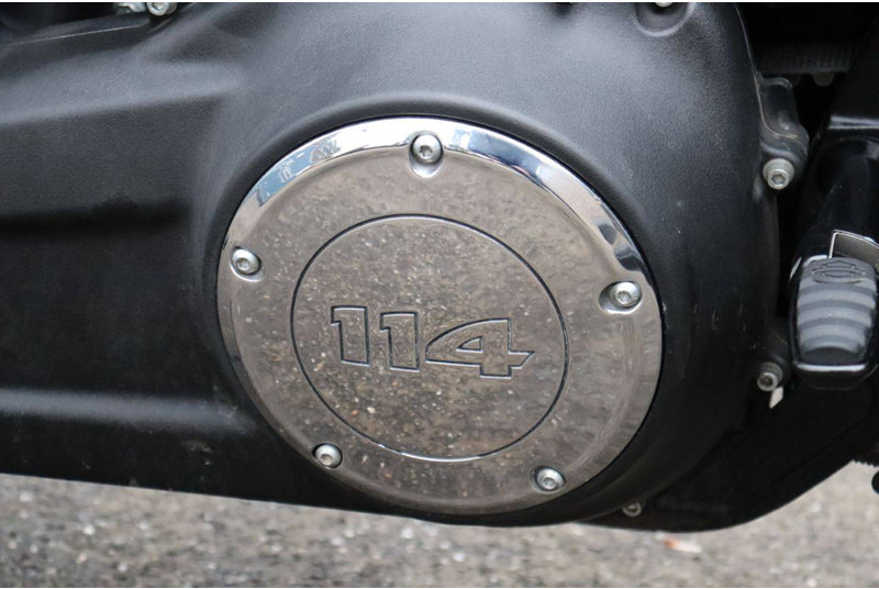 دراجة بخارية Harley-Davidson Fat Bob: صور 19 دراجة بخارية Harley-Davidson Fat Bob: صور 19