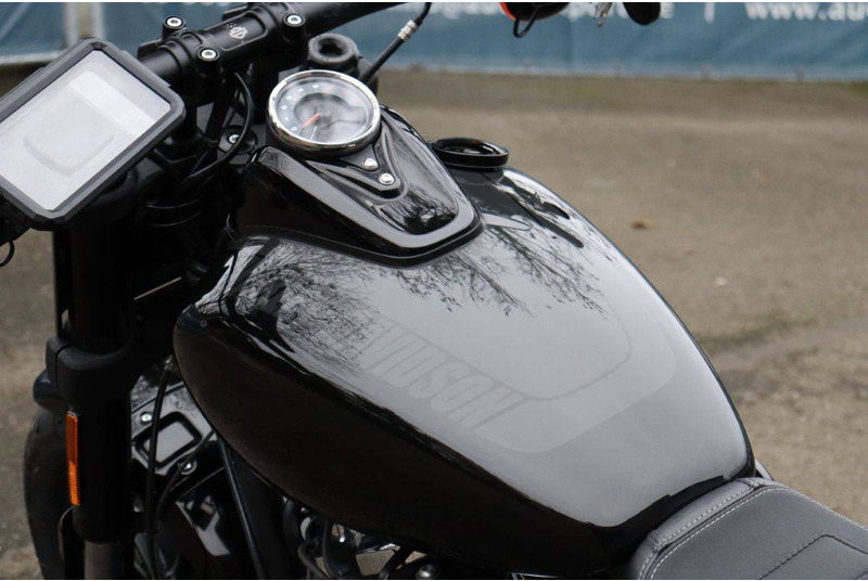 دراجة بخارية Harley-Davidson Fat Bob: صور 20 دراجة بخارية Harley-Davidson Fat Bob: صور 20