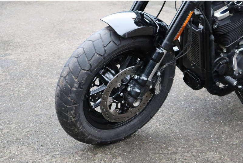 دراجة بخارية Harley-Davidson Fat Bob: صور 11 دراجة بخارية Harley-Davidson Fat Bob: صور 11