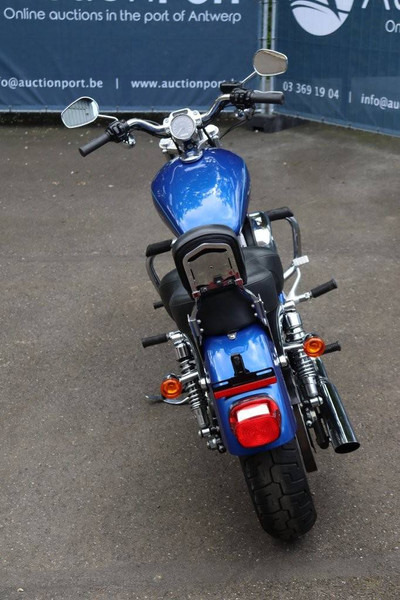 Harley-Davidson Sportster XL883 - دراجة بخارية: صور 5 Harley-Davidson Sportster XL883 - دراجة بخارية: صور 5