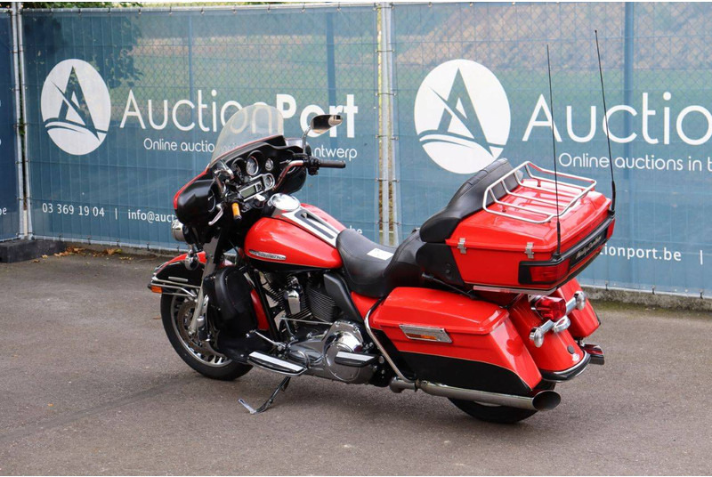 Harley-Davidson Ultra Classic - دراجة بخارية: صور 3 Harley-Davidson Ultra Classic - دراجة بخارية: صور 3
