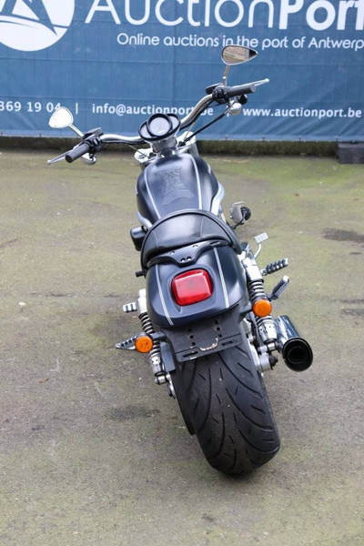 Harley-Davidson V-Rod VRSC - دراجة بخارية: صور 5 Harley-Davidson V-Rod VRSC - دراجة بخارية: صور 5