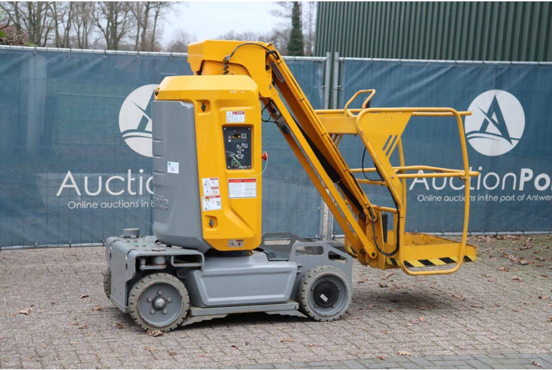 Haulotte Star 10 - منصات هيدروليكية متنقلة: صور 1 Haulotte Star 10 - منصات هيدروليكية متنقلة: صور 1