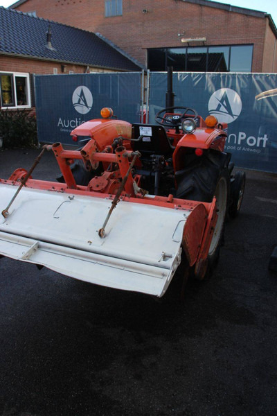 Hinomoto E262 - جرار: صور 5 Hinomoto E262 - جرار: صور 5