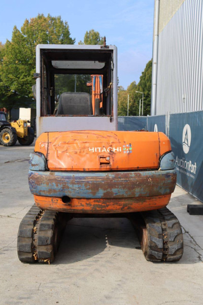 Hitachi EX45.2 - حفارات زحافة: صور 5 Hitachi EX45.2 - حفارات زحافة: صور 5