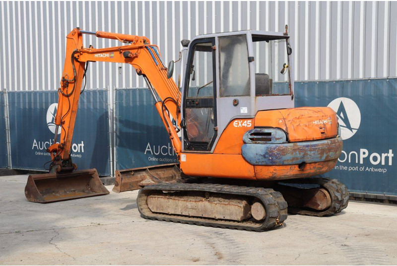 Hitachi EX45.2 - حفارات زحافة: صور 4 Hitachi EX45.2 - حفارات زحافة: صور 4