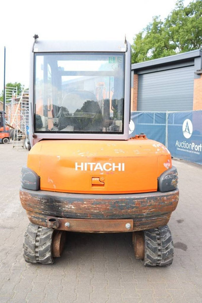 Hitachi ZX35 - حفارات زحافة: صور 4 Hitachi ZX35 - حفارات زحافة: صور 4