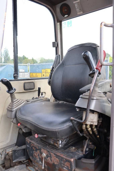 حفارات زحافة Hitachi ZX35: صور 19