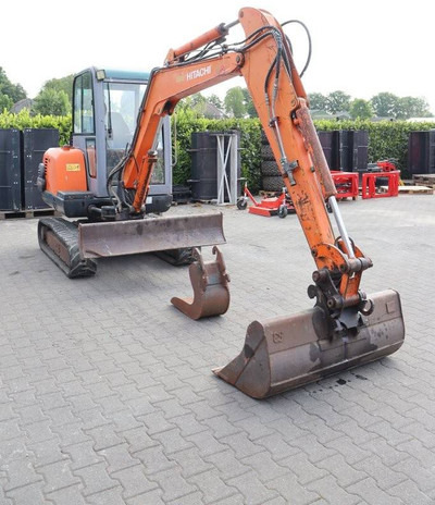 حفارات زحافة Hitachi ZX35: صور 6