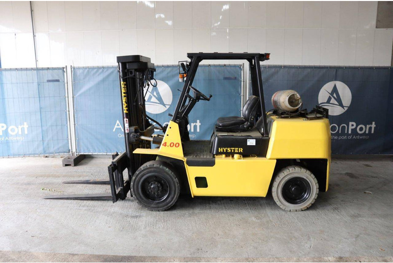 Hyster H4.00XLS6 - رافعة شوكية تعمل بالغاز: صور 2 Hyster H4.00XLS6 - رافعة شوكية تعمل بالغاز: صور 2