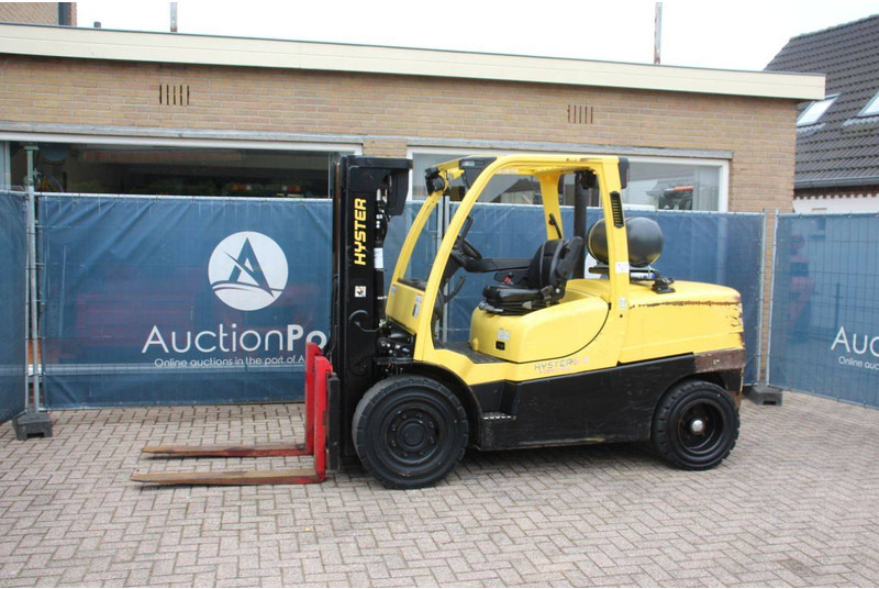 Hyster H5.5FT - رافعة شوكية تعمل بالغاز: صور 1 Hyster H5.5FT - رافعة شوكية تعمل بالغاز: صور 1