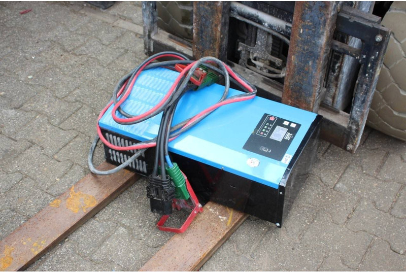 رافعة شوكية كهربائية Hyster J2.50ACX: صور 12